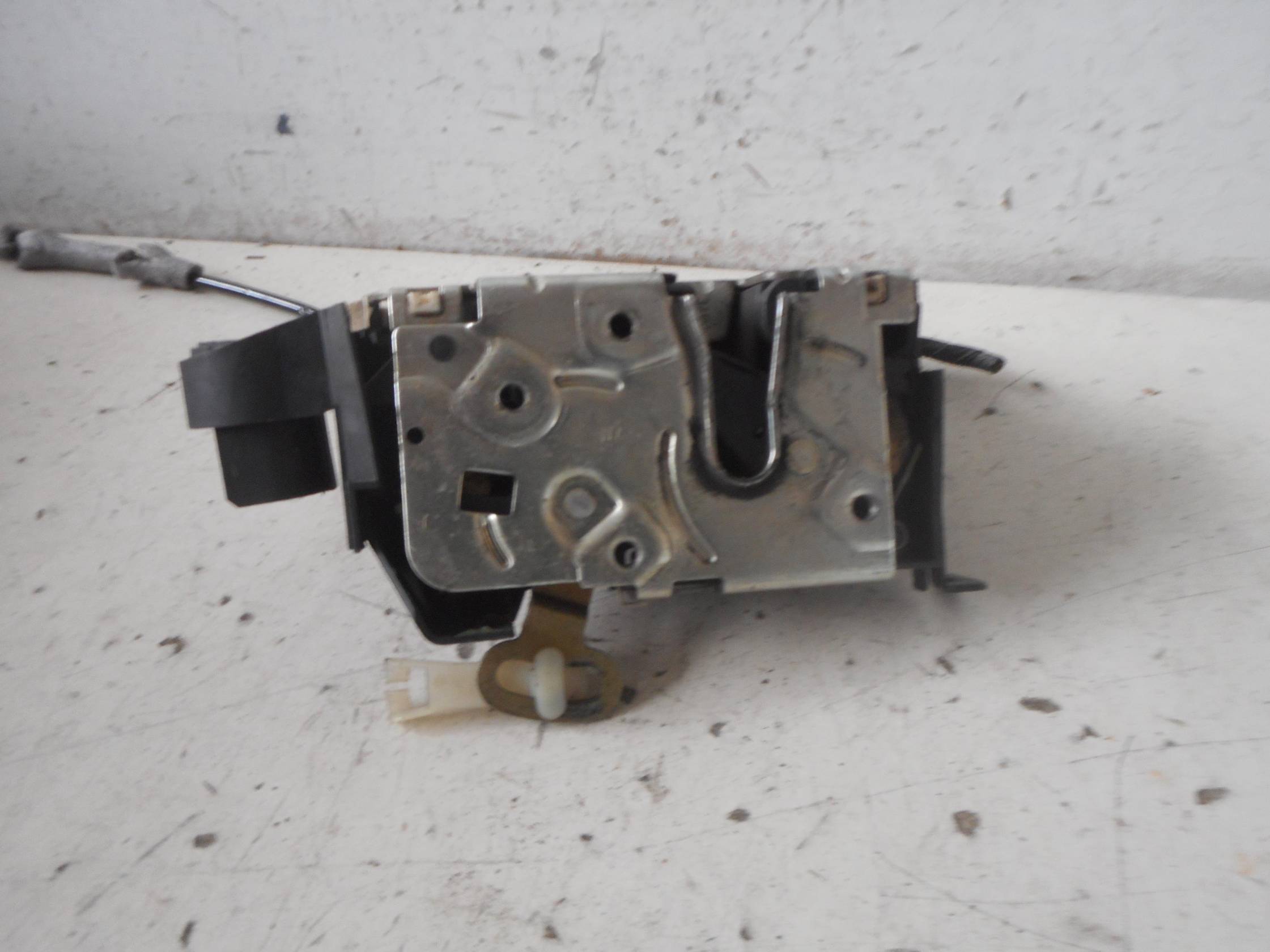 Serratura porta ant. sx.